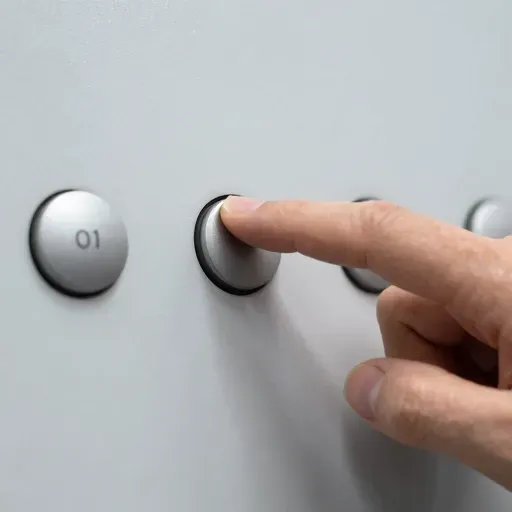 Từ vựng 并 – Và, cùng với