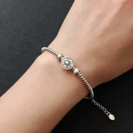 Từ vựng 手镯 – Vòng tay