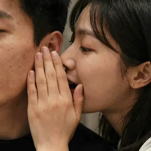 Từ vựng 低声 – Nói nhỏ, giọng thấp