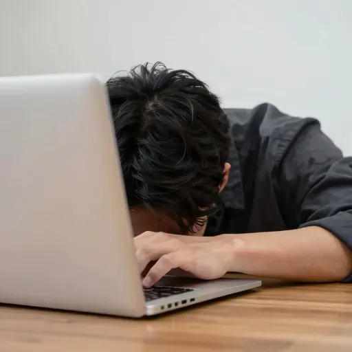 Từ vựng 偷懒 – Lười biếng, trốn việc